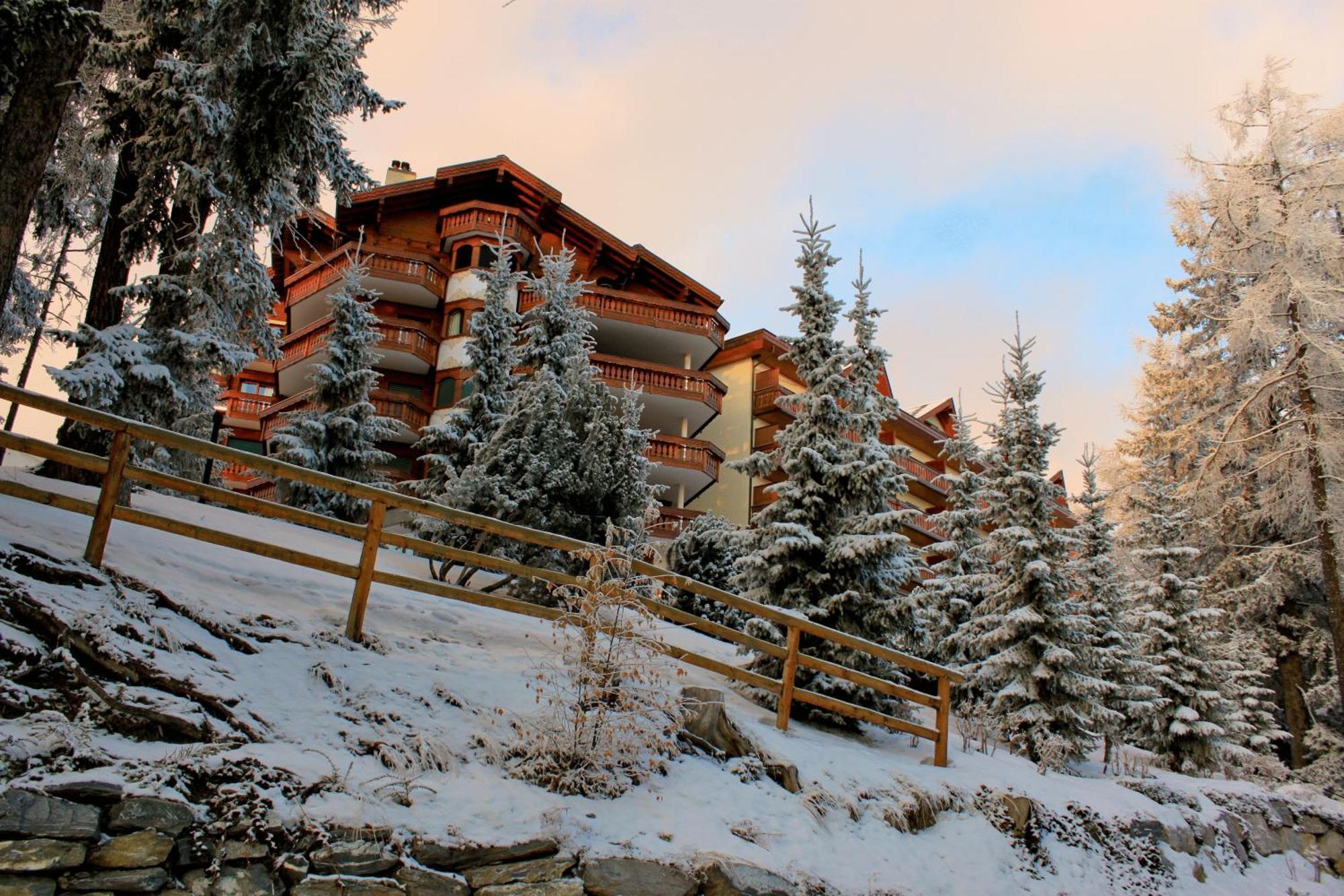 Hotel Royal Crans-Montana Kültér fotó